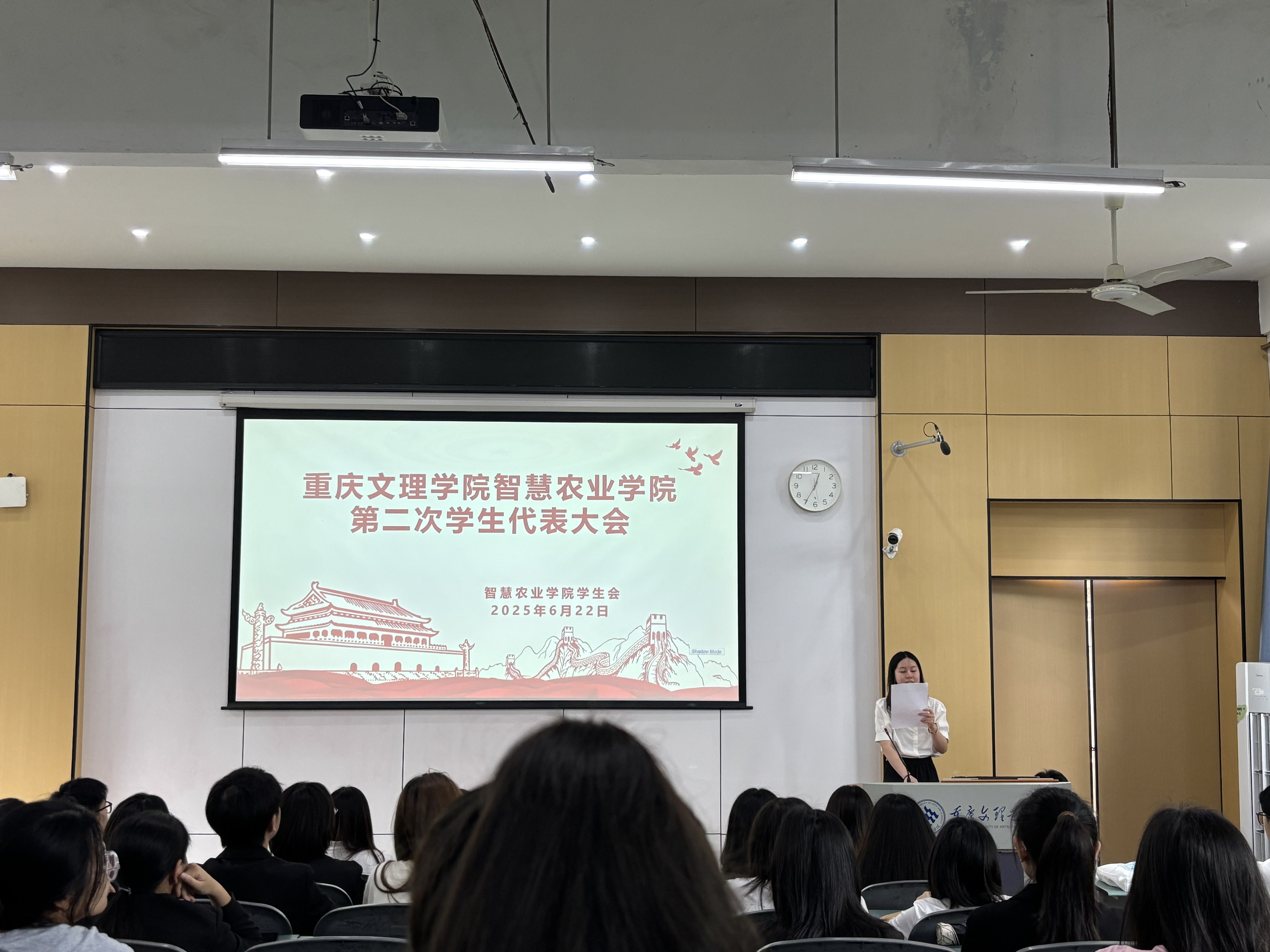 Ffuz_1750829631759003352.jpg 1.开场.jpg