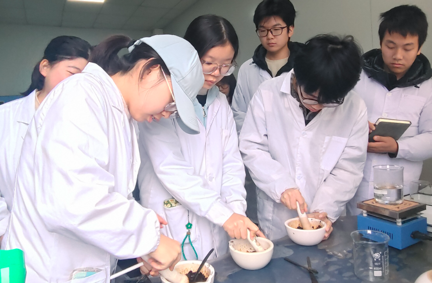 ikLQ_1763543788008015000.png 截图20251119171604.png